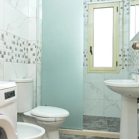 Modern In Vlorë